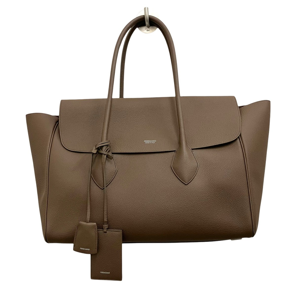 Salvatore Ferragamo 【 East-West Tote Bag】イーストウェストトートバッグ 古着・中古-2枚目のアイテム画像