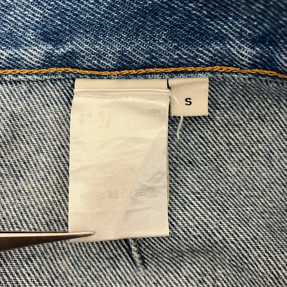 【DENIM PLEATED TROUSERS】デニムパンツ