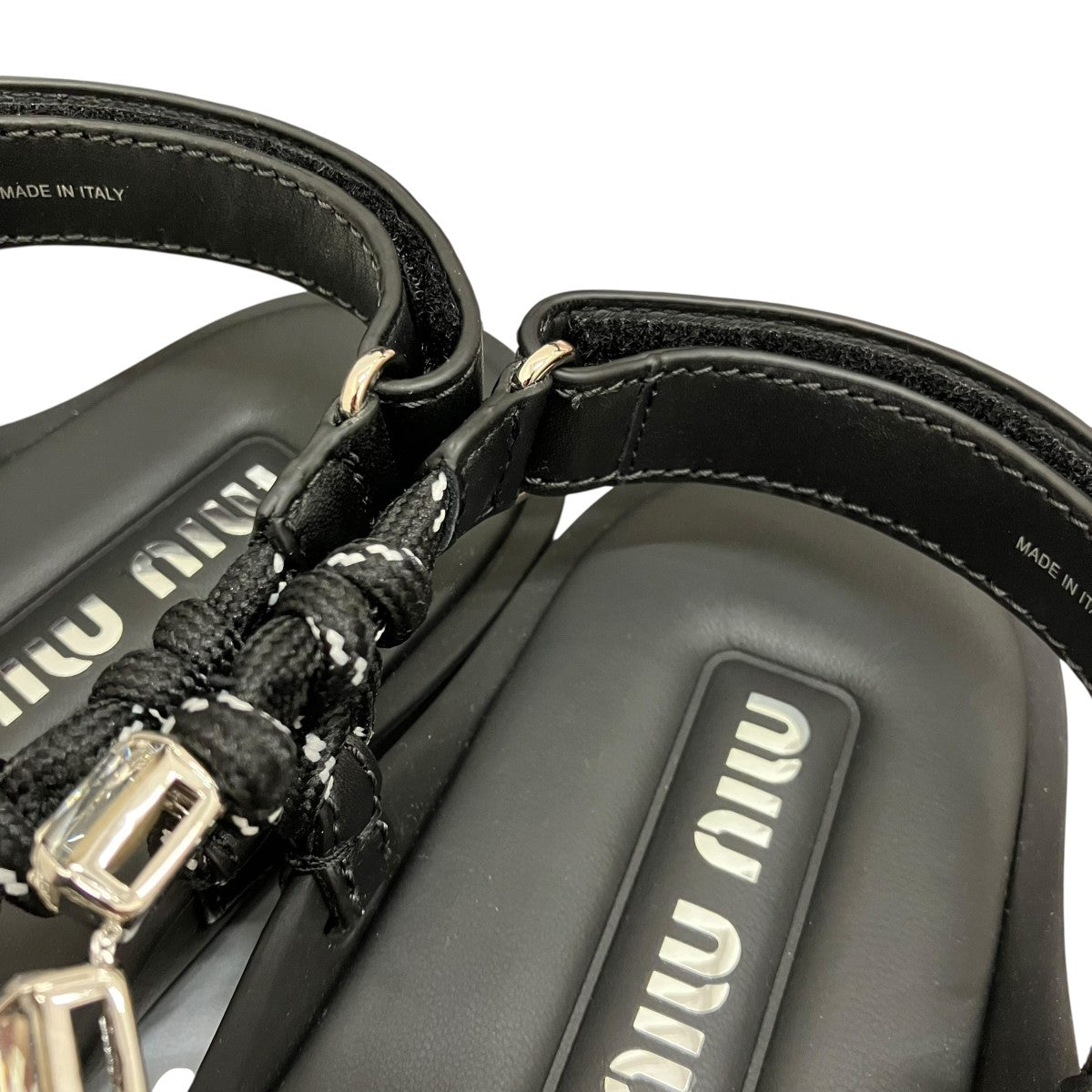 MIU MIU ビジュートングサンダル 古着・中古-8枚目のアイテム画像