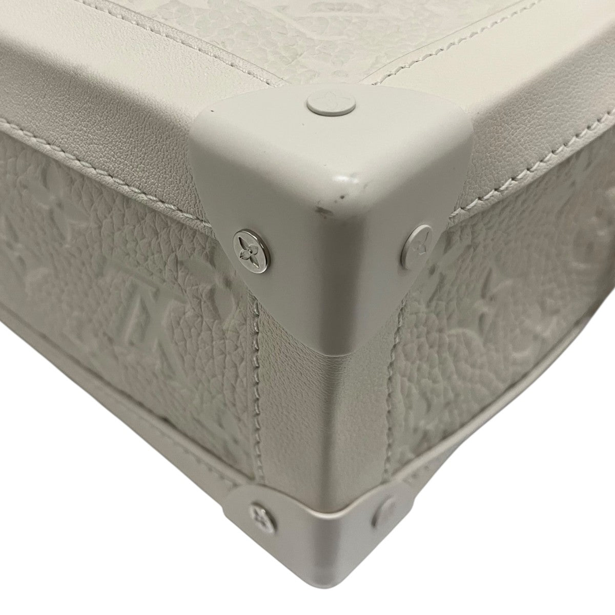 LOUIS VUITTON 【トリヨン モノグラム ソフトトランク】ショルダーバッグM53287 古着・中古-9枚目のアイテム画像