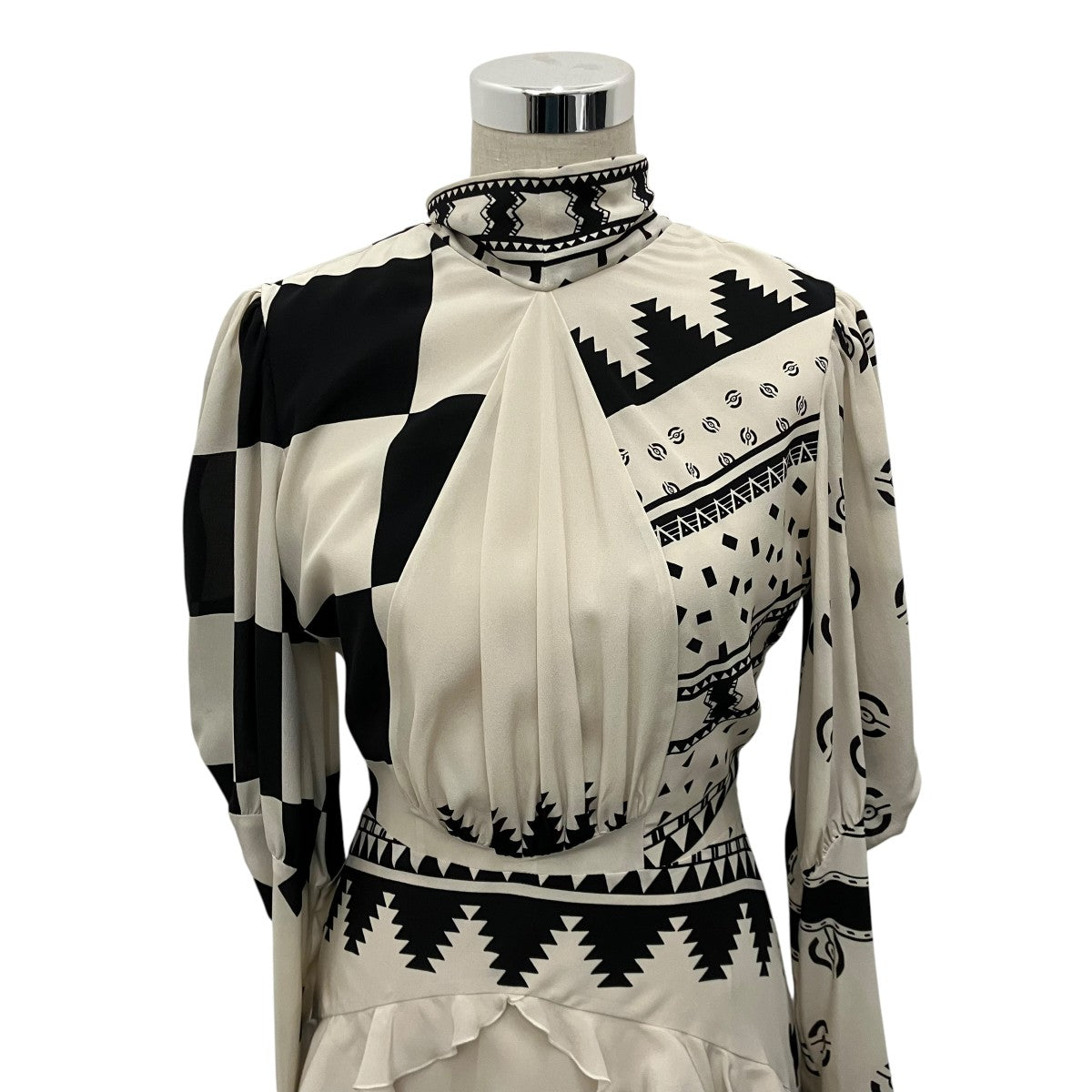 ETRO シルクワンピース182-13388-5326 古着・中古-4枚目のアイテム画像
