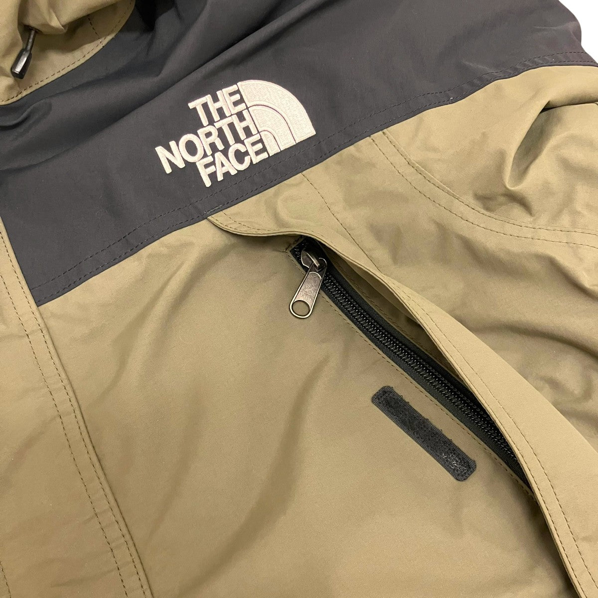 【Mountain Light Jacket】マウンテンパーカーNP62450