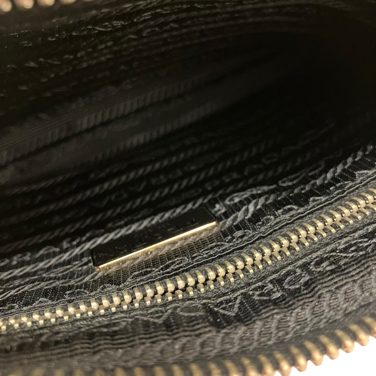 PRADA ビジュークラッチ 古着・中古-9枚目のアイテム画像