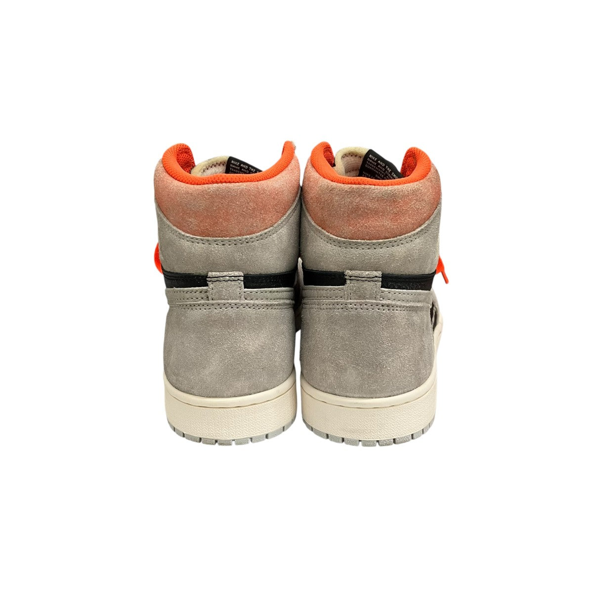 【AIR JORDAN 1 RETRO HIGH OG】ハイカットスニーカー555088-018