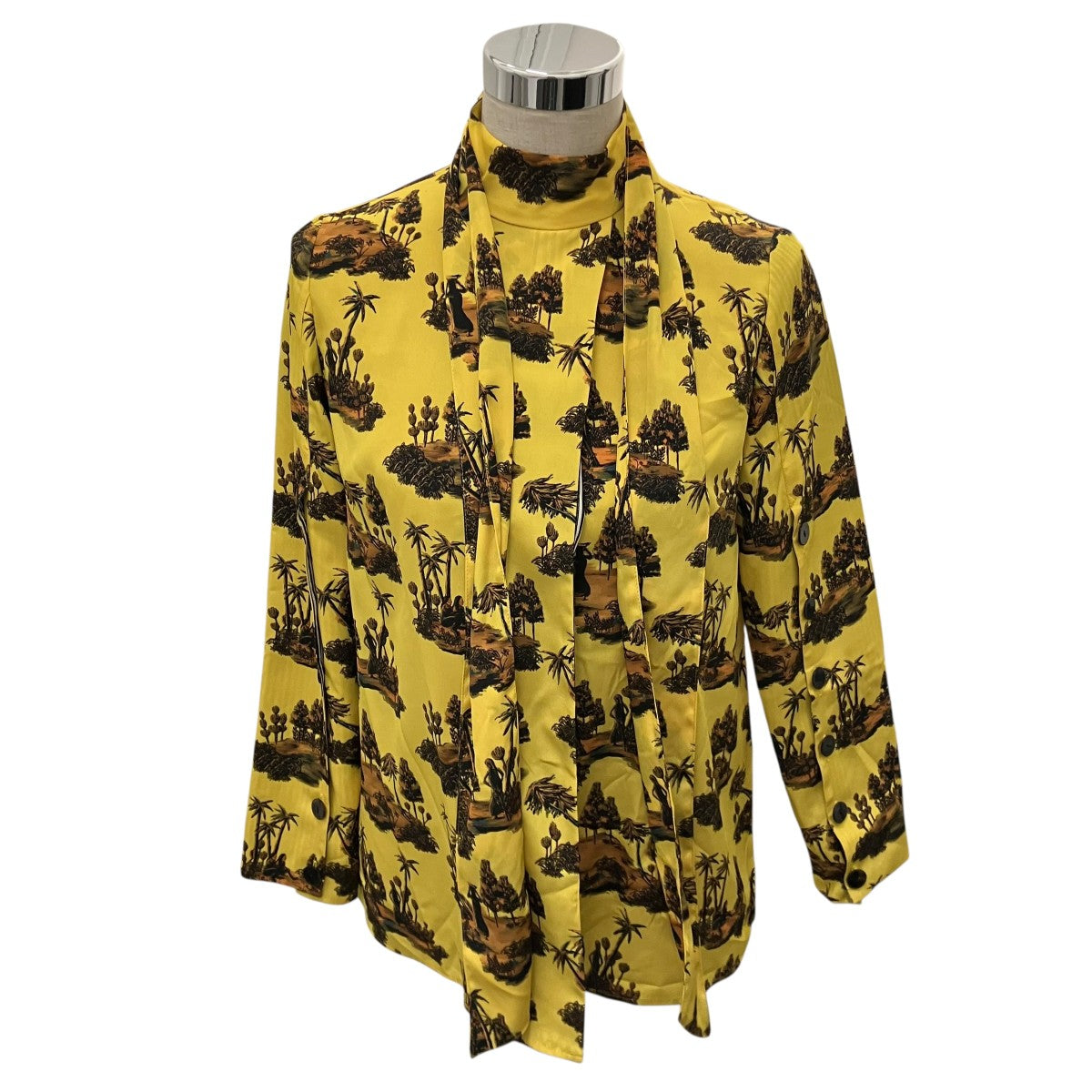 AKIRA NAKA 【Dominga bow tie Blouse】ボウタイブラウスAR1837YE 古着・中古-1枚目のアイテム画像