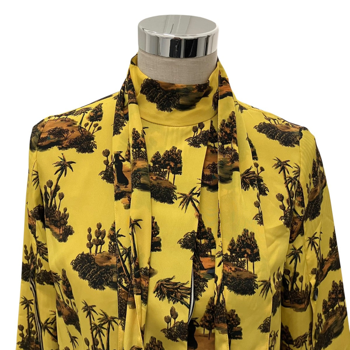 AKIRA NAKA 【Dominga bow tie Blouse】ボウタイブラウスAR1837YE 古着・中古-4枚目のアイテム画像