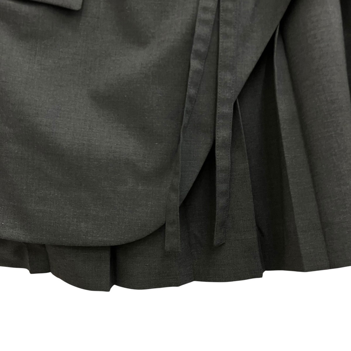 tanaka daisuke 【TWO BELTED PLEATS MINI SKIRT】ミニスカートTD23AW-SK51 古着・中古-4枚目のアイテム画像