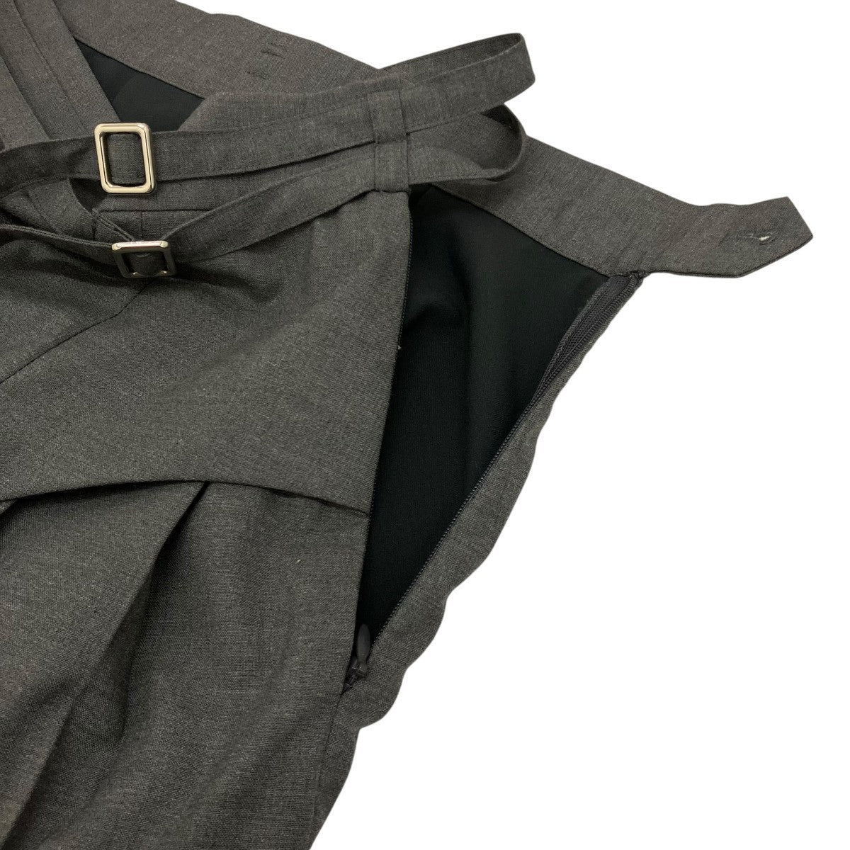 tanaka daisuke 【TWO BELTED PLEATS MINI SKIRT】ミニスカートTD23AW-SK51 古着・中古-5枚目のアイテム画像