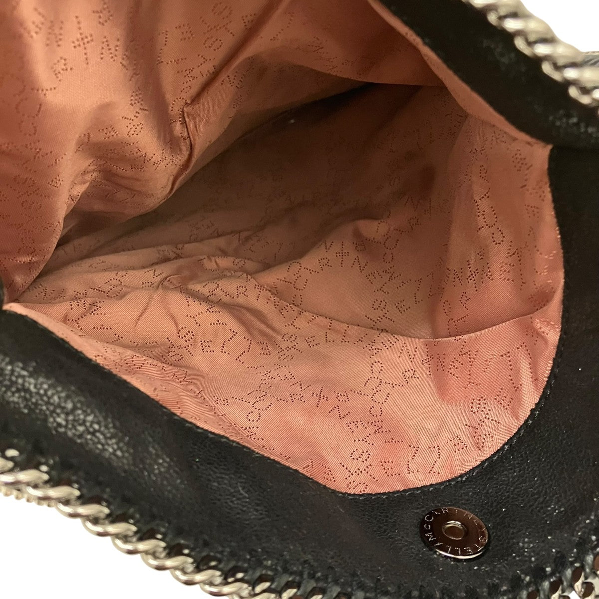 ファラベラジップデザインクラッチバッグ