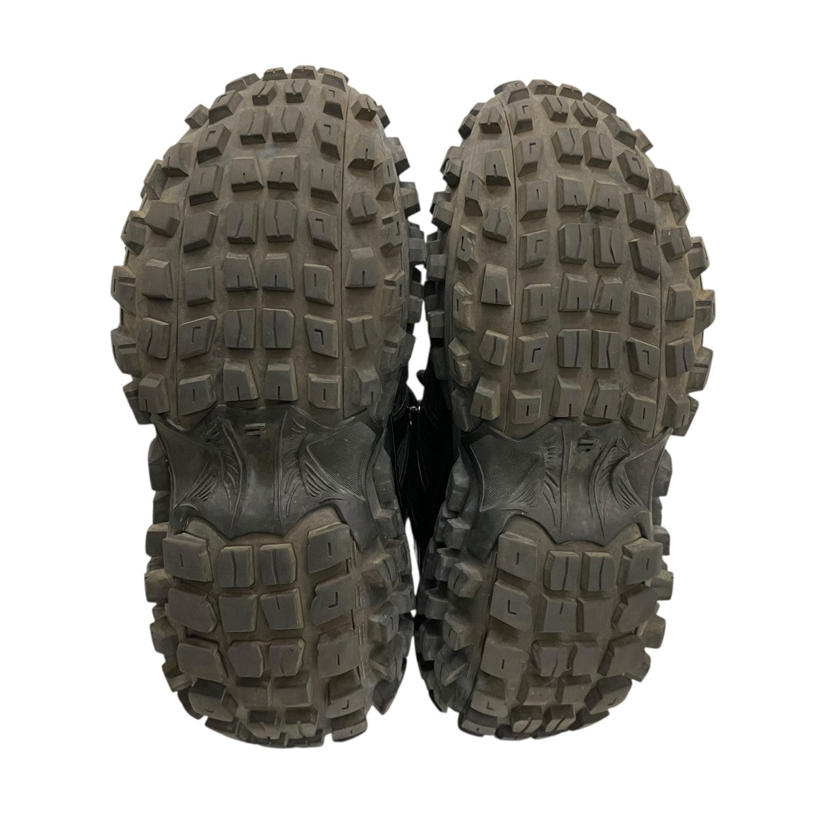 【DEFENDER BOUNCER】ローカットスニーカー685613