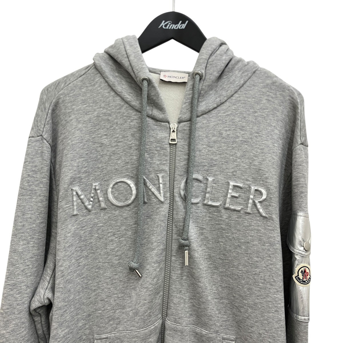 MONCLER 【FELPA CON CAPPUCCIO】ジップパーカーI20918G00006 古着・中古-3枚目のアイテム画像