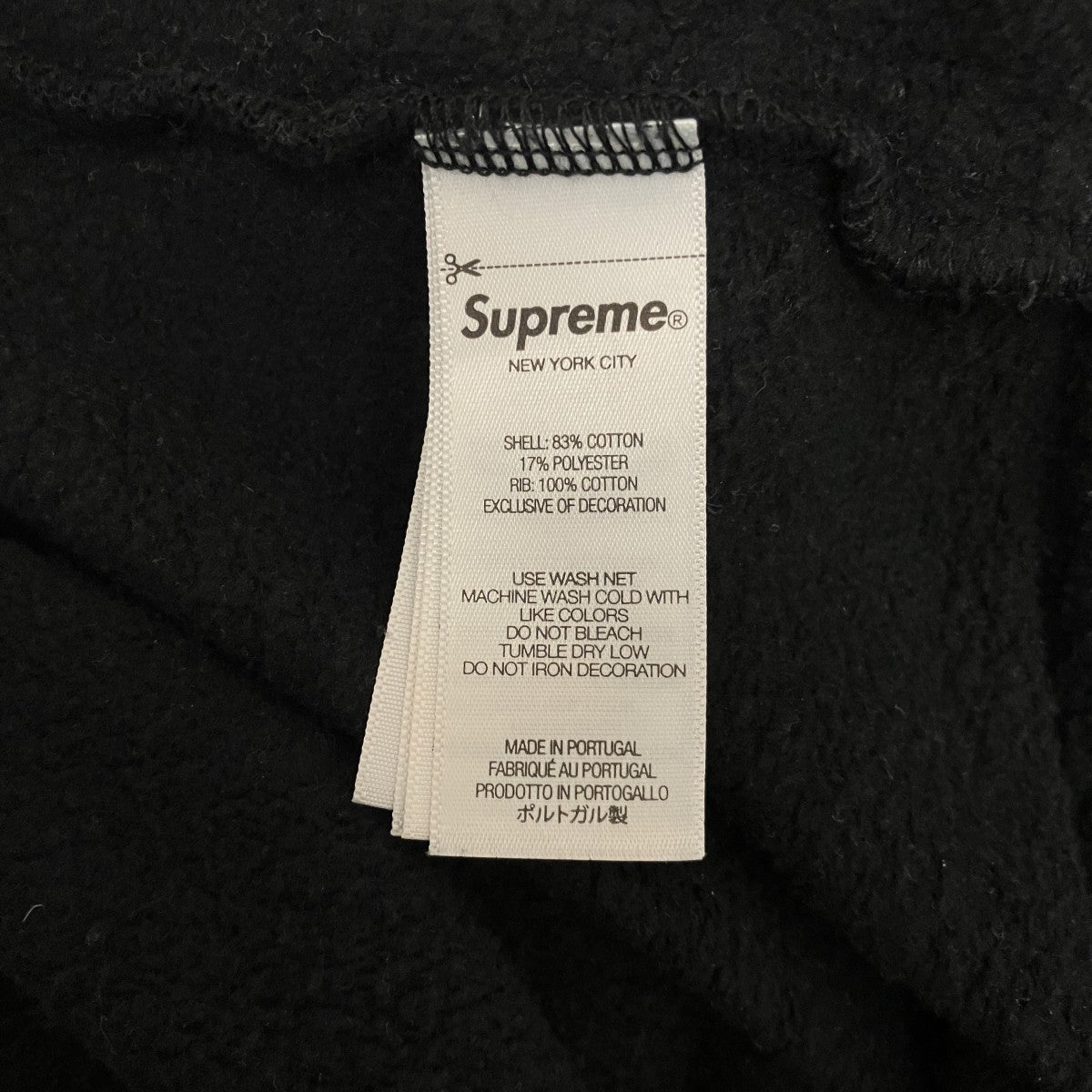 【CREST APPLIQUE HALF ZIP PULLOVER】ハーフジップスウェット