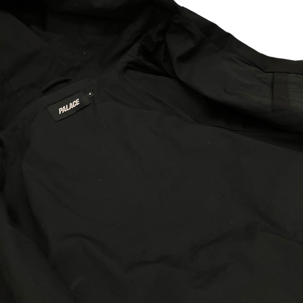 【TRI-FLAG HOODED JACKET】フーデッドジャケット