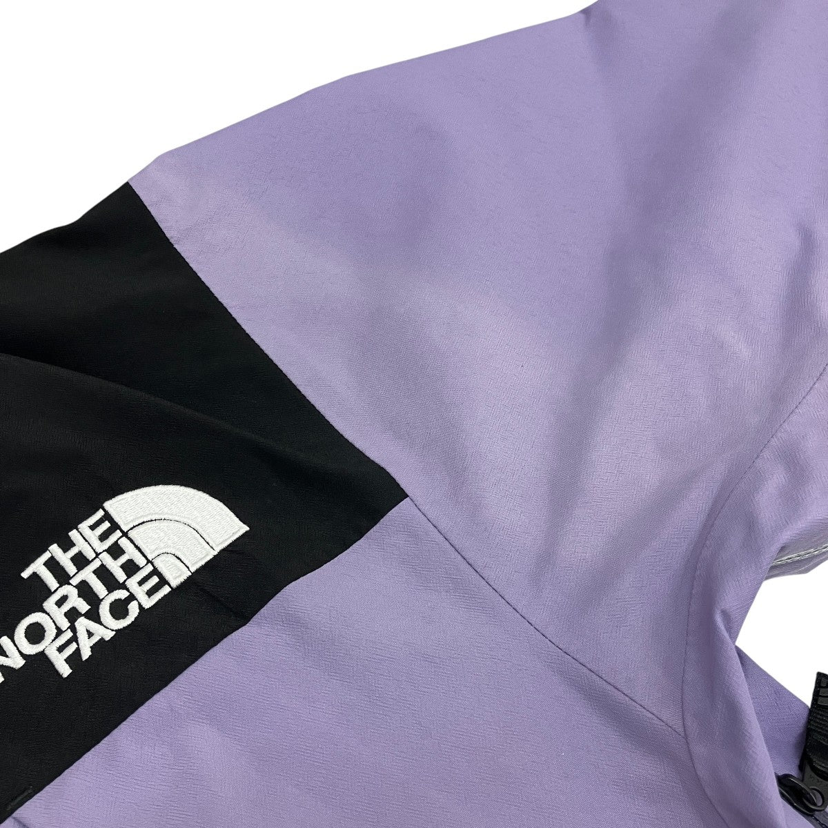 【MOUNTAIN JACKET GORE-TEX】マウンテンパーカーNPW61800