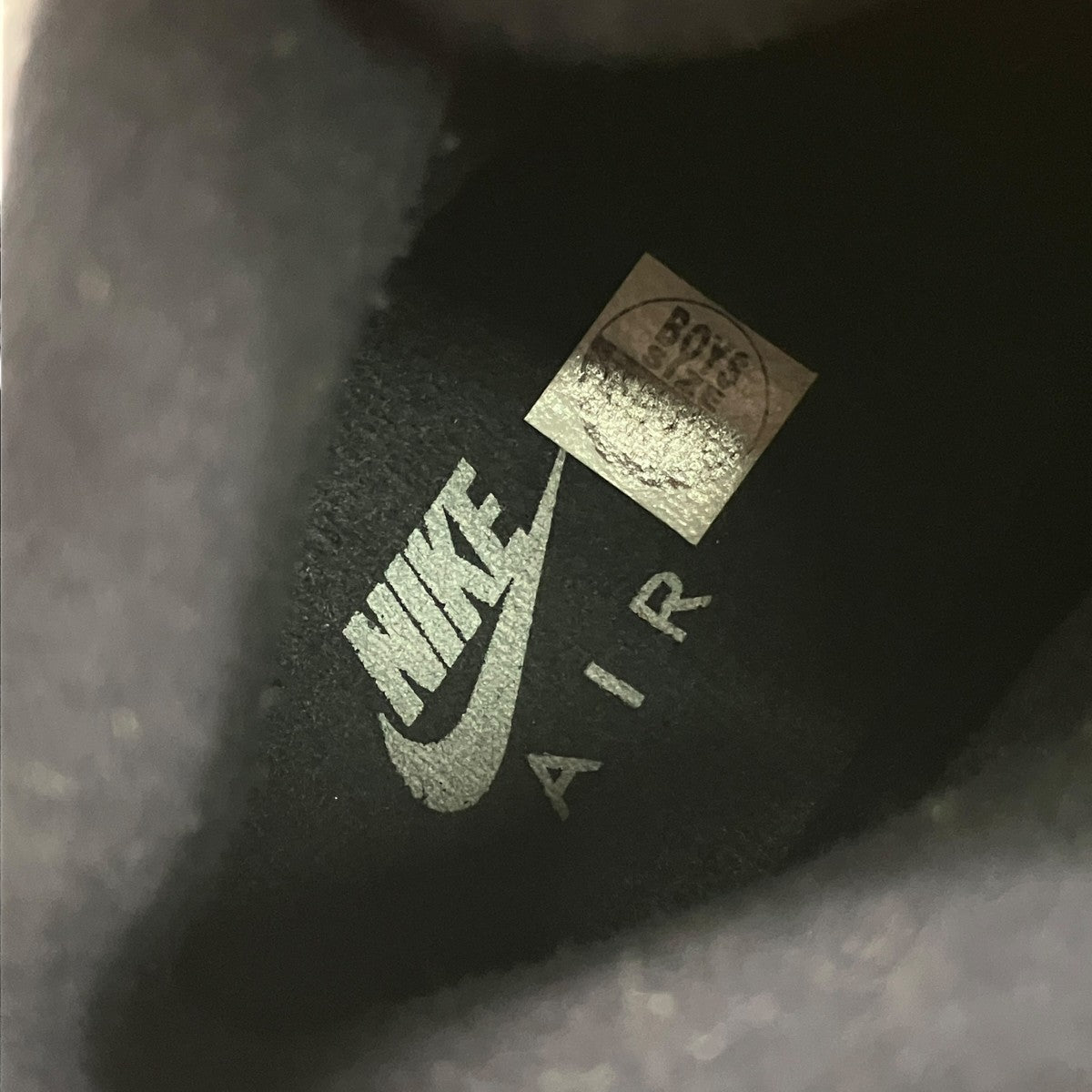 AIR JORDAN 11 RETROハイカットスニーカー378038-100