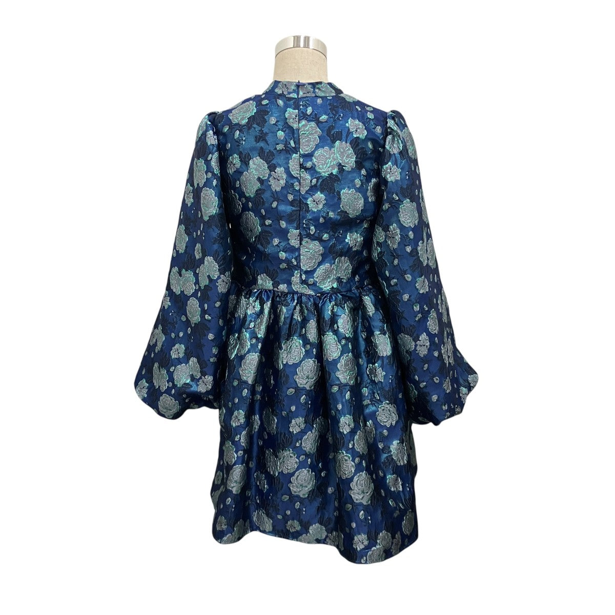 【SPOTLIGHT JACQUARD MINI DRESS】ワンピース32SK03DRD675BLE