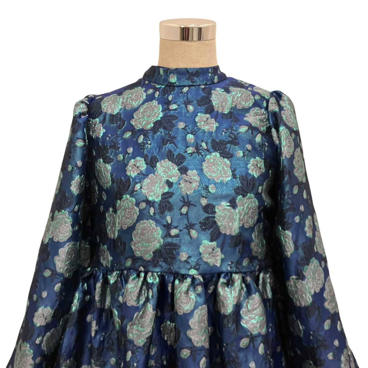 【SPOTLIGHT JACQUARD MINI DRESS】ワンピース32SK03DRD675BLE