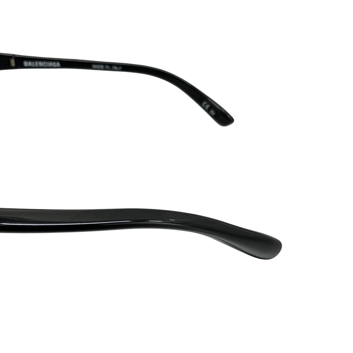 BAT RECTANGLEサングラスBB0229S