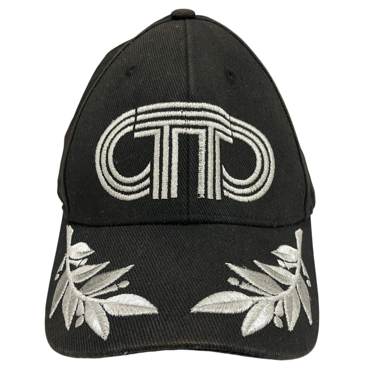 【Podium Hat】刺繍キャップ