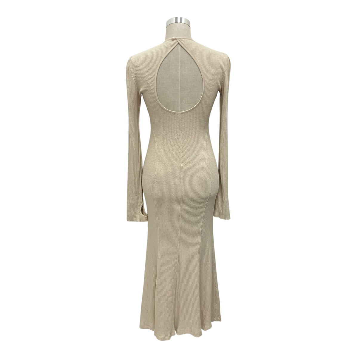 【CREW NECK OPEN BACK RIBBED JERSEY DRESS】オープンバックリブニットワンピースMM22SS-JS026