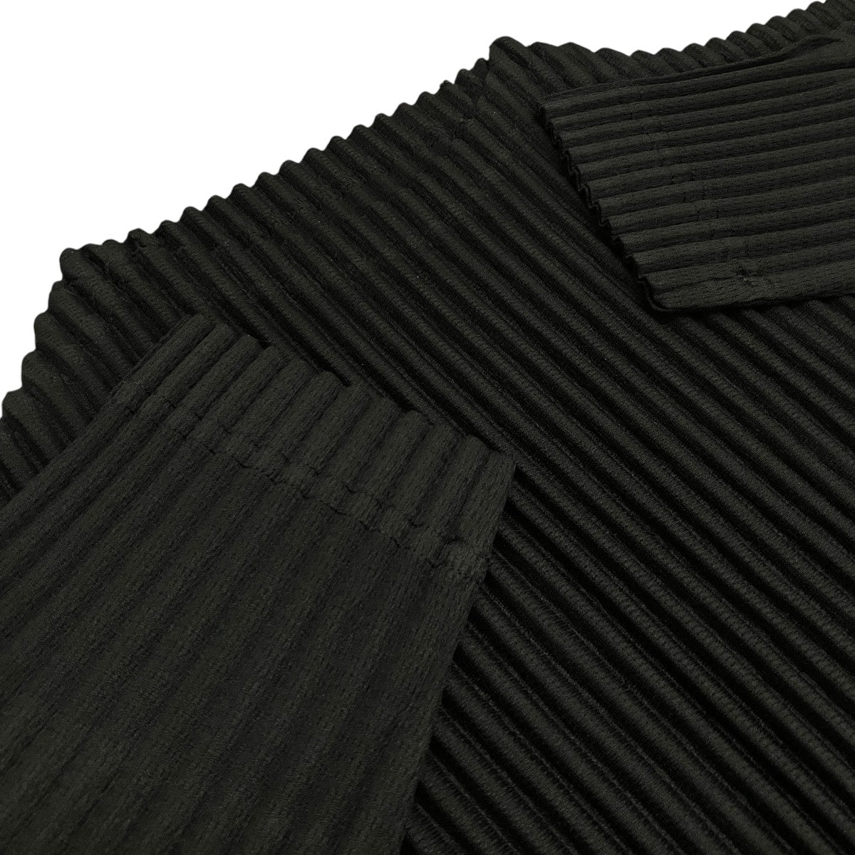 HOMME PLISSE ISSEY MIYAKE(イッセイミヤケオムプリッセ) ボトルネック