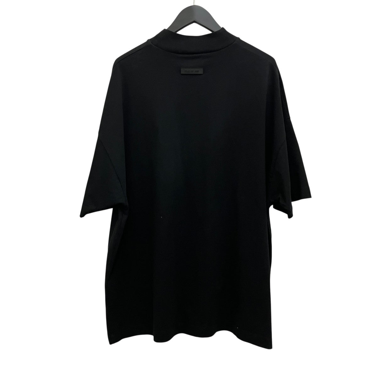 ロゴTシャツ