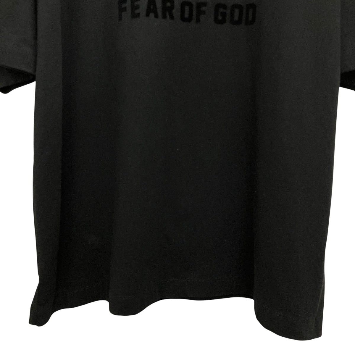 ロゴTシャツ