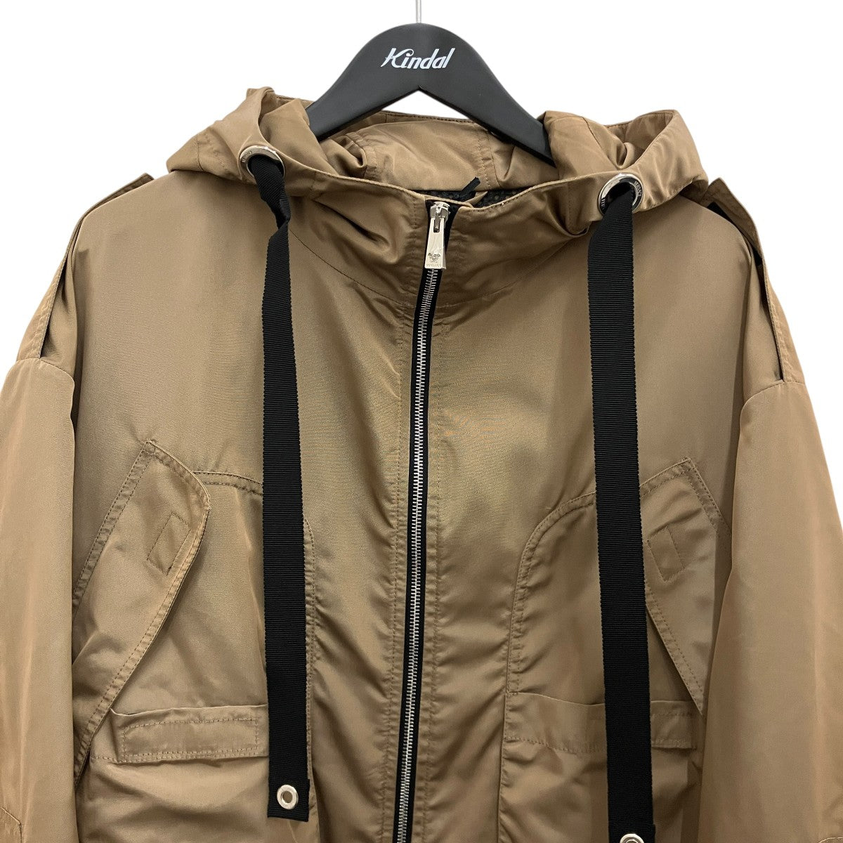 VERSACE フーデットナイロンジャケット1008343 古着・中古-3枚目のアイテム画像