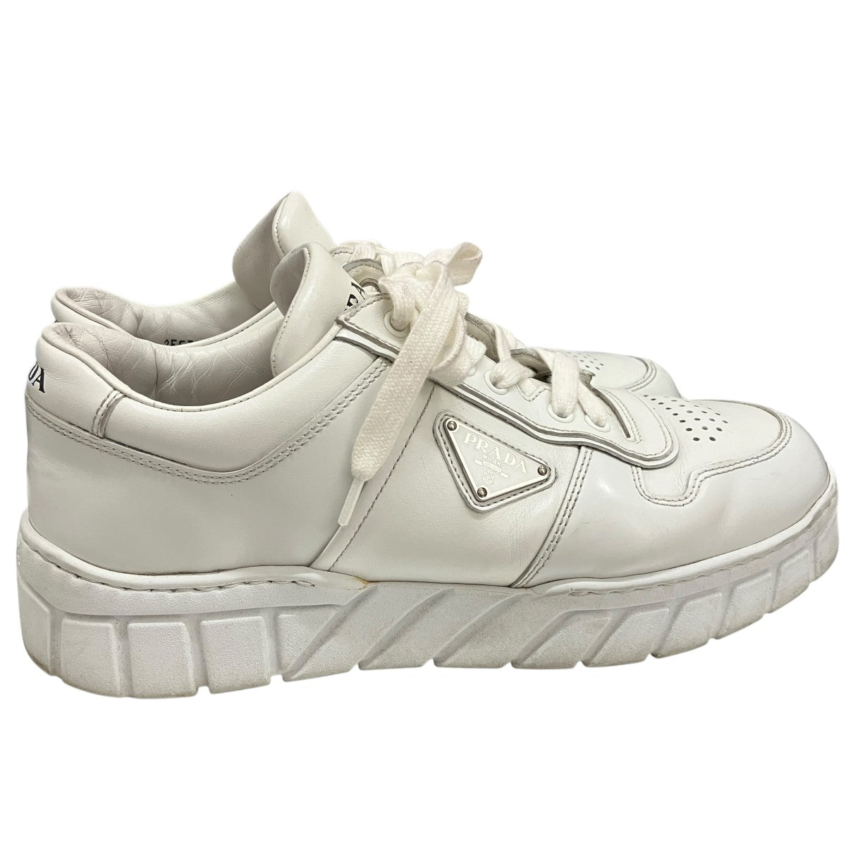 PRADA(プラダ) トライアングルロゴ レザースニーカー2EE378 2EE378