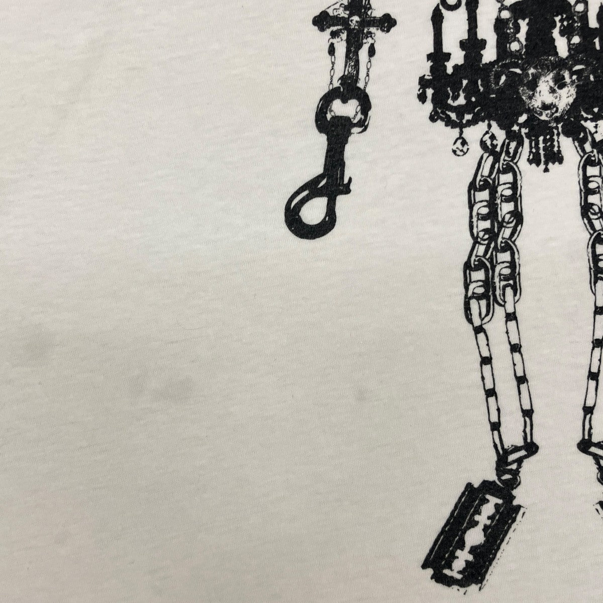 シャンデリアスケルトンTシャツ
