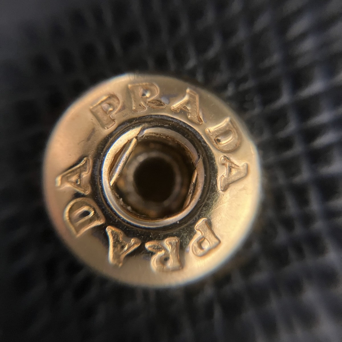 【SAFFIANO METAL】2つ折り財布