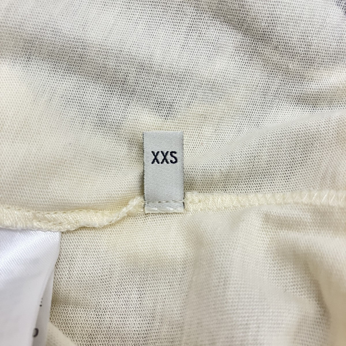 バックロゴスパンコール装飾ドッグプリント半袖Tシャツ492347
