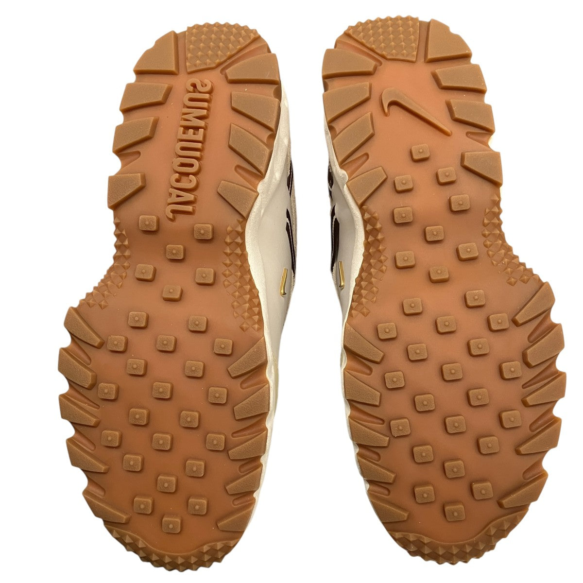 NIKE×JACQUEMUS ローカットスニーカーDR0420-001 古着・中古-5枚目のアイテム画像