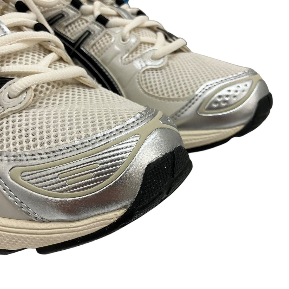 【GEL NIMBUS 9】スニーカー1201A424