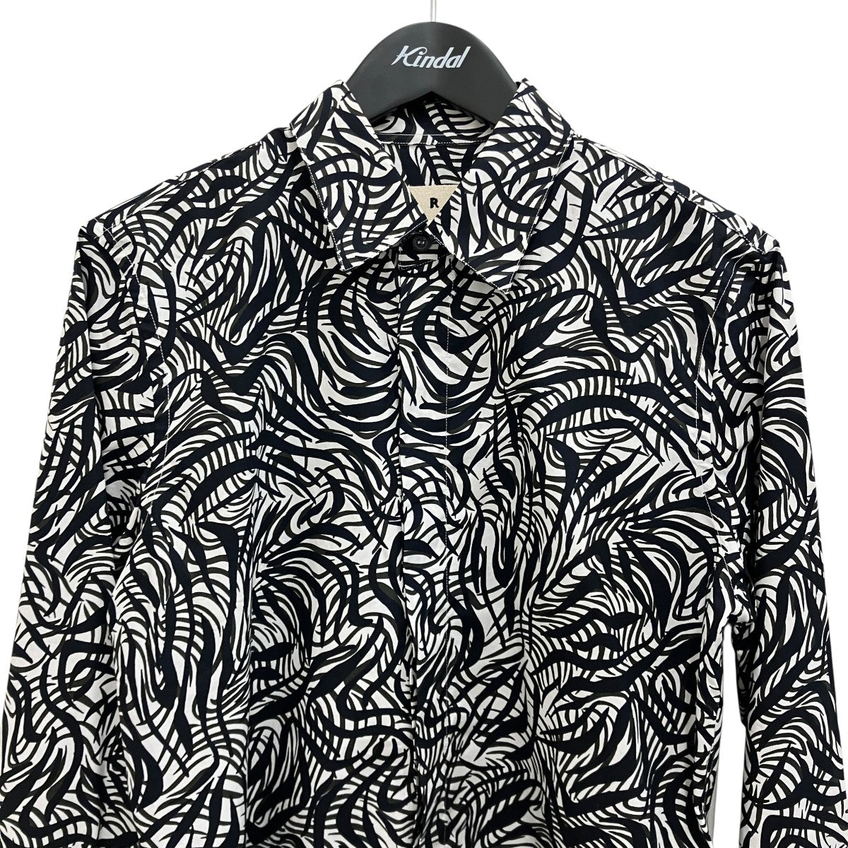 総柄シャツM05DL0039