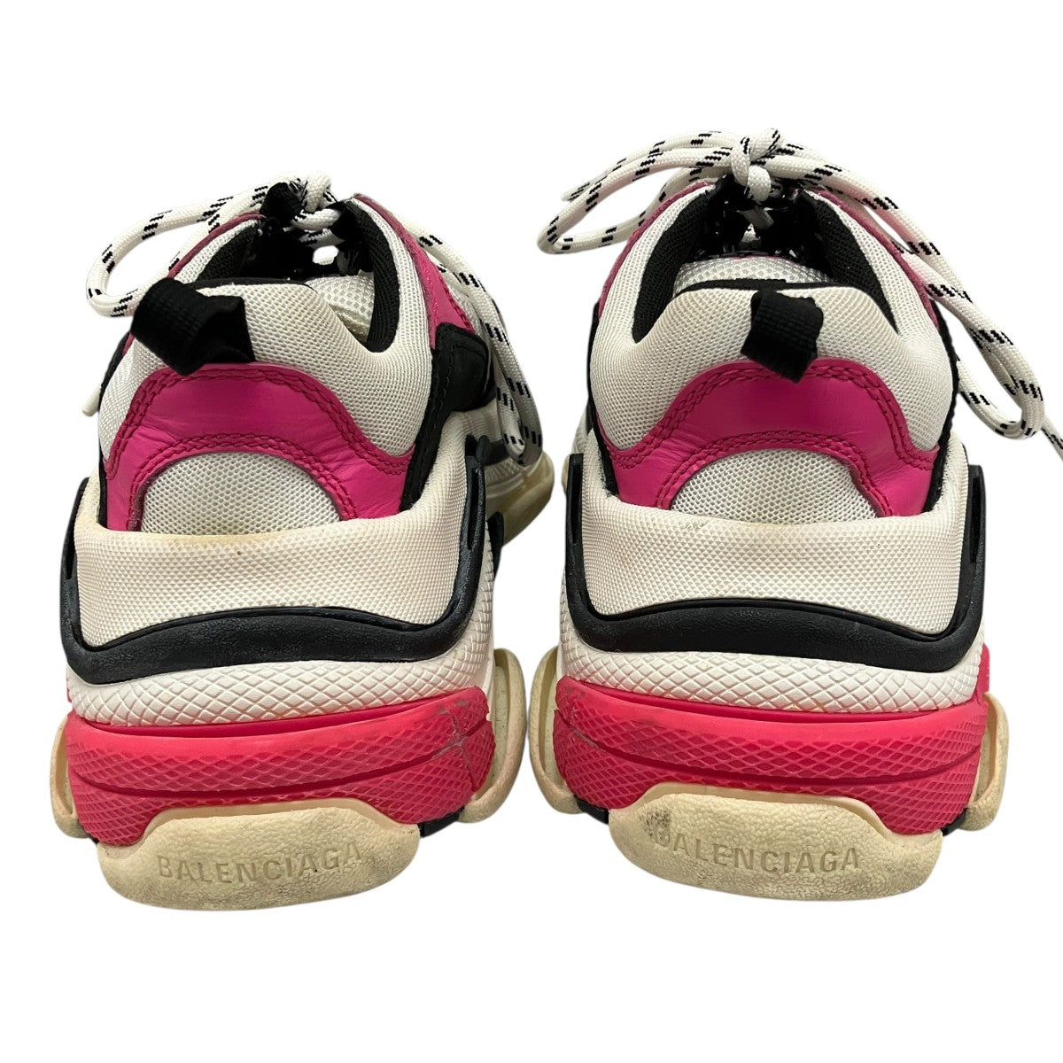 【Triple S】ダッドスニーカー524039