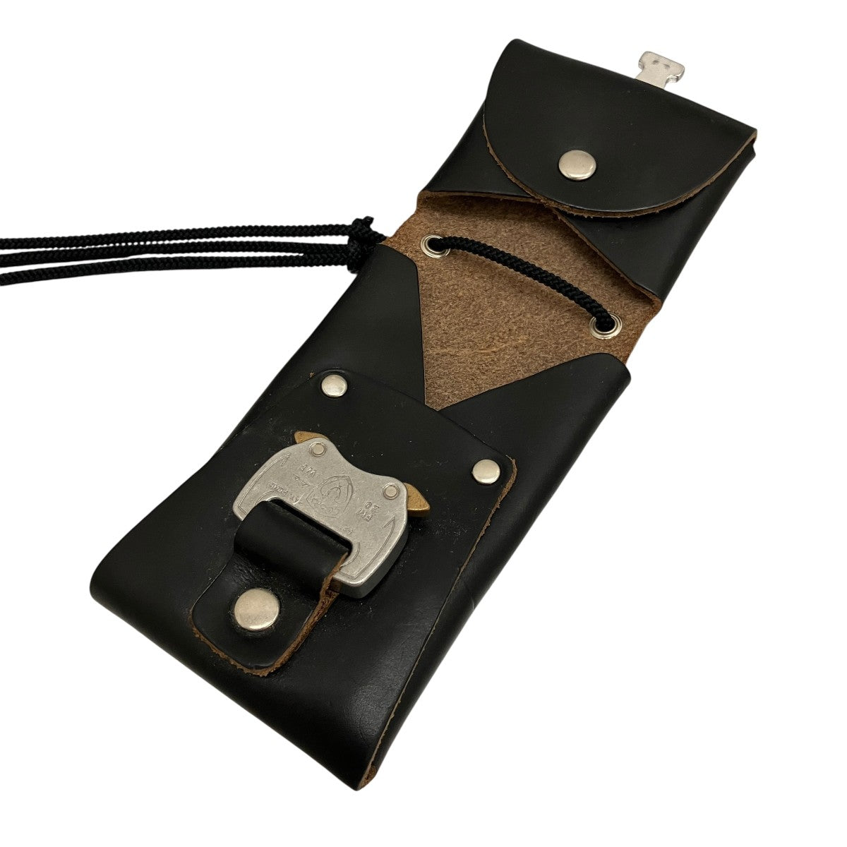 buckle wallet