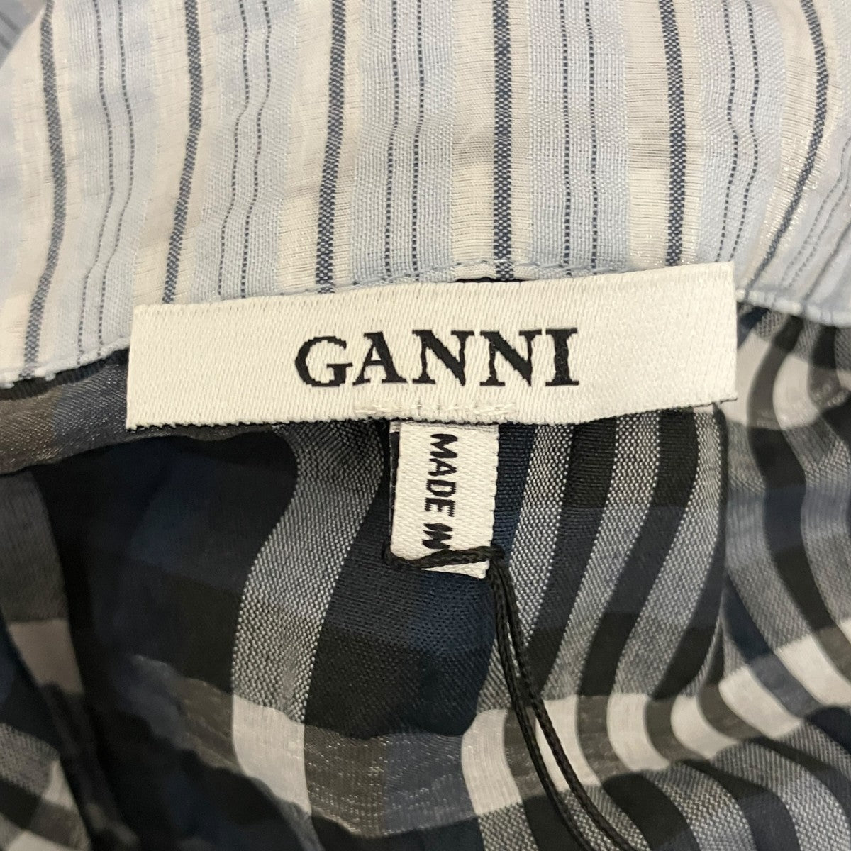 チェック巻きスカート