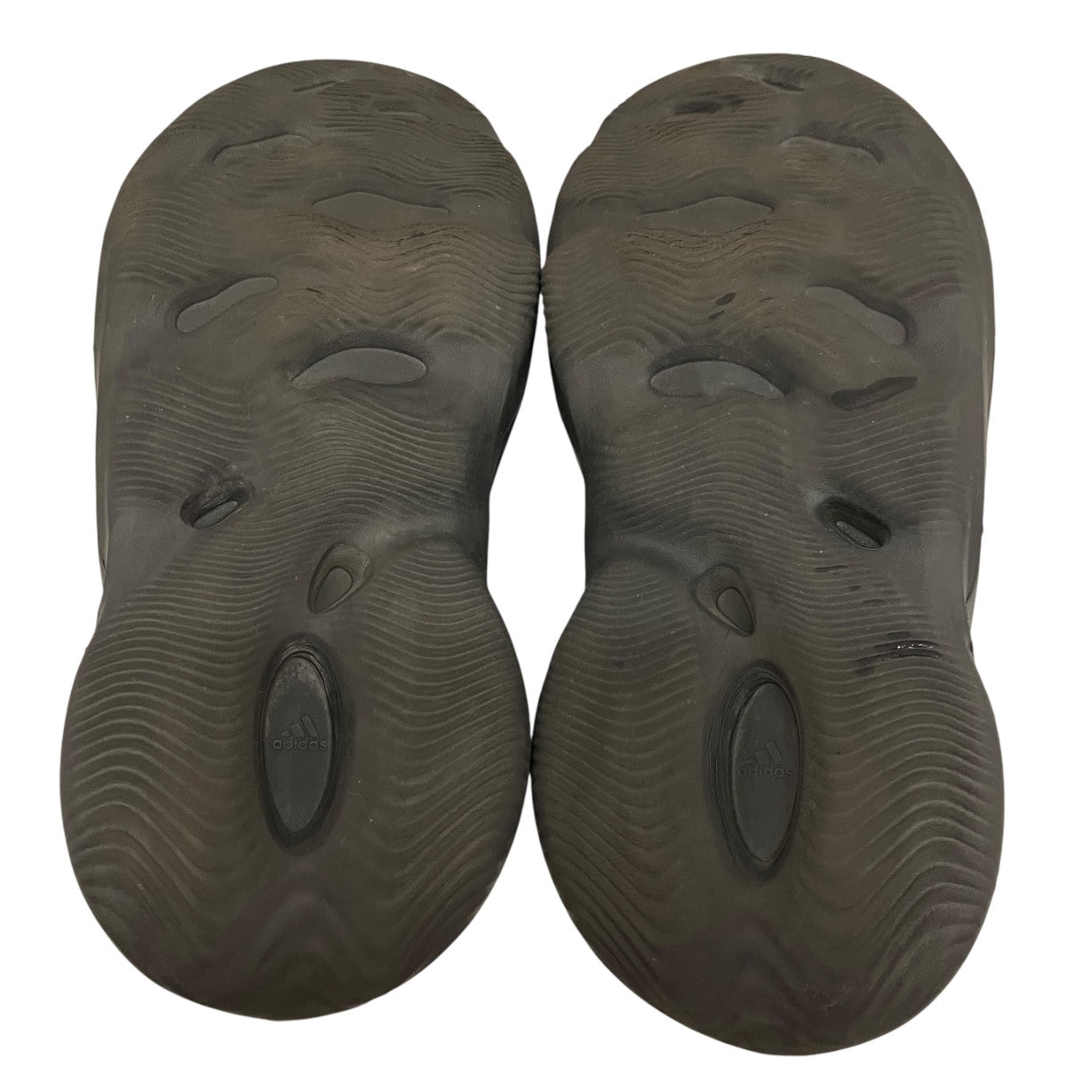 【YEEZY FOAM RUNNER】サンダルHP8739