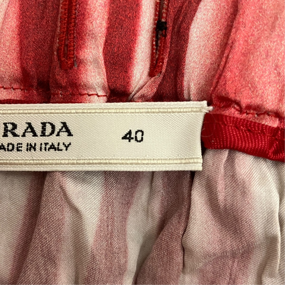 PRADA(プラダ) グラフィックストライプスカート レッド×ホワイト