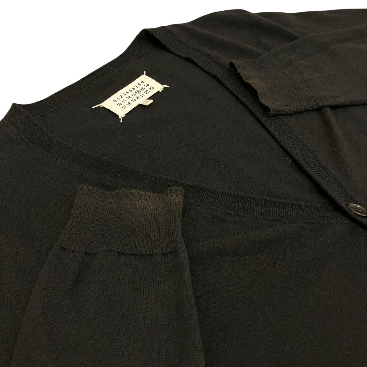 Maison Margiela(メゾンマルジェラ) エルボーパッチカーディガン