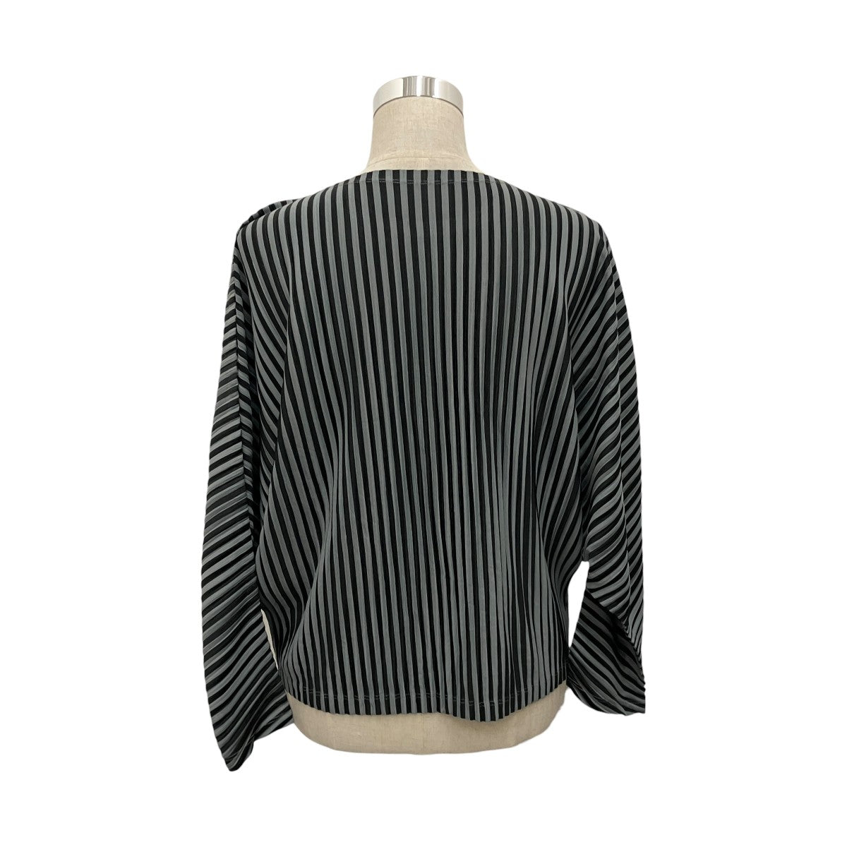 PLEATS PLEASE ドルマンスリーブ プリーツカットソーPP63-JK632 古着・中古-2枚目のアイテム画像