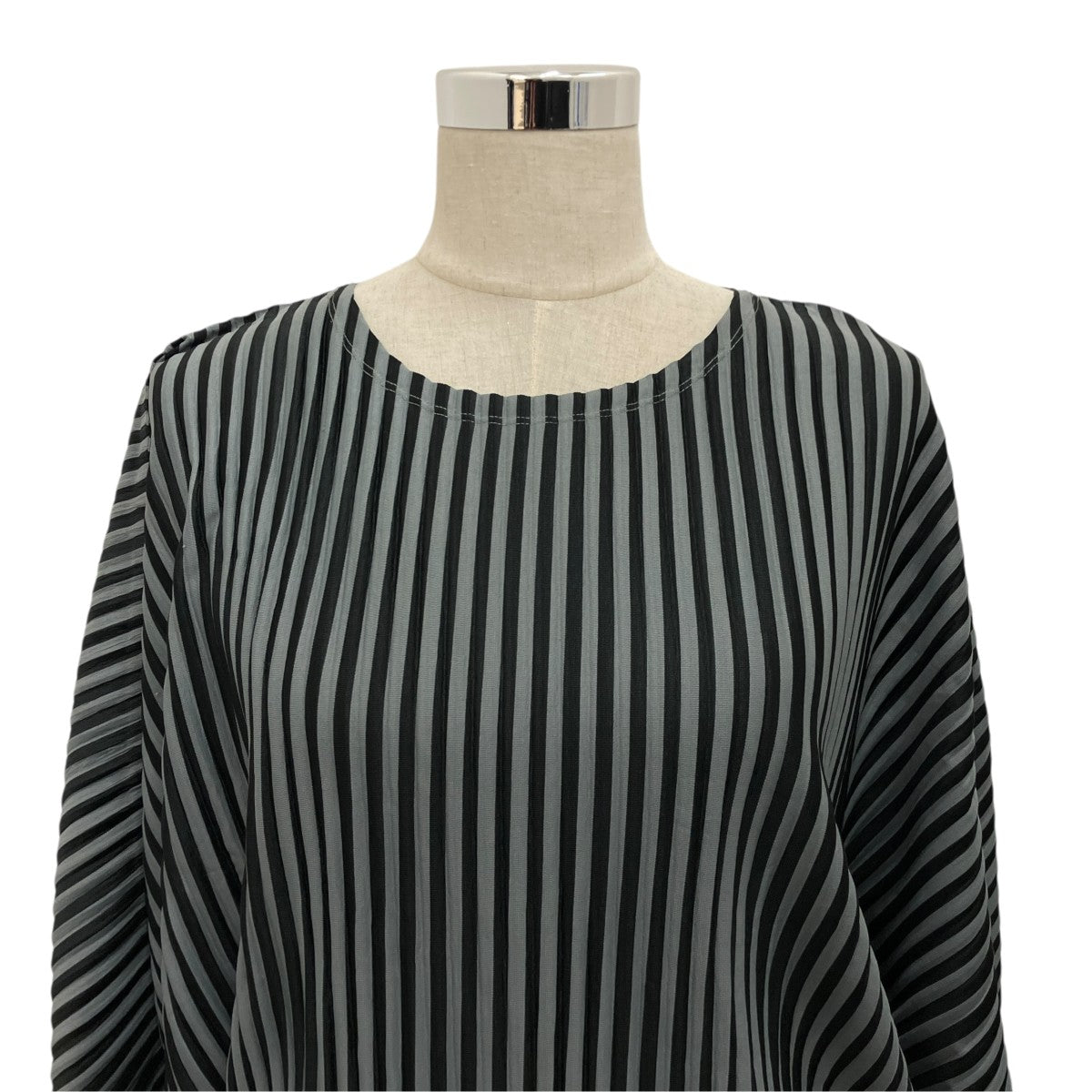 PLEATS PLEASE ドルマンスリーブ プリーツカットソーPP63-JK632 古着・中古-3枚目のアイテム画像