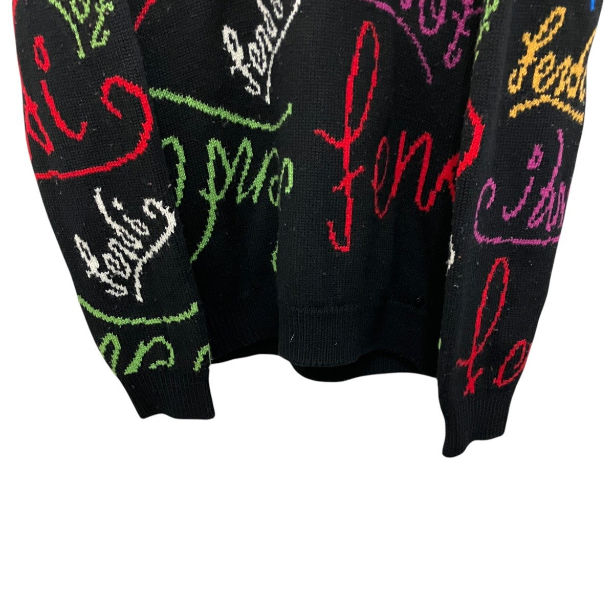 FENDI×Noel Fielding グラフィック総柄 プルオーバー ニットFZY463 古着・中古-4枚目のアイテム画像