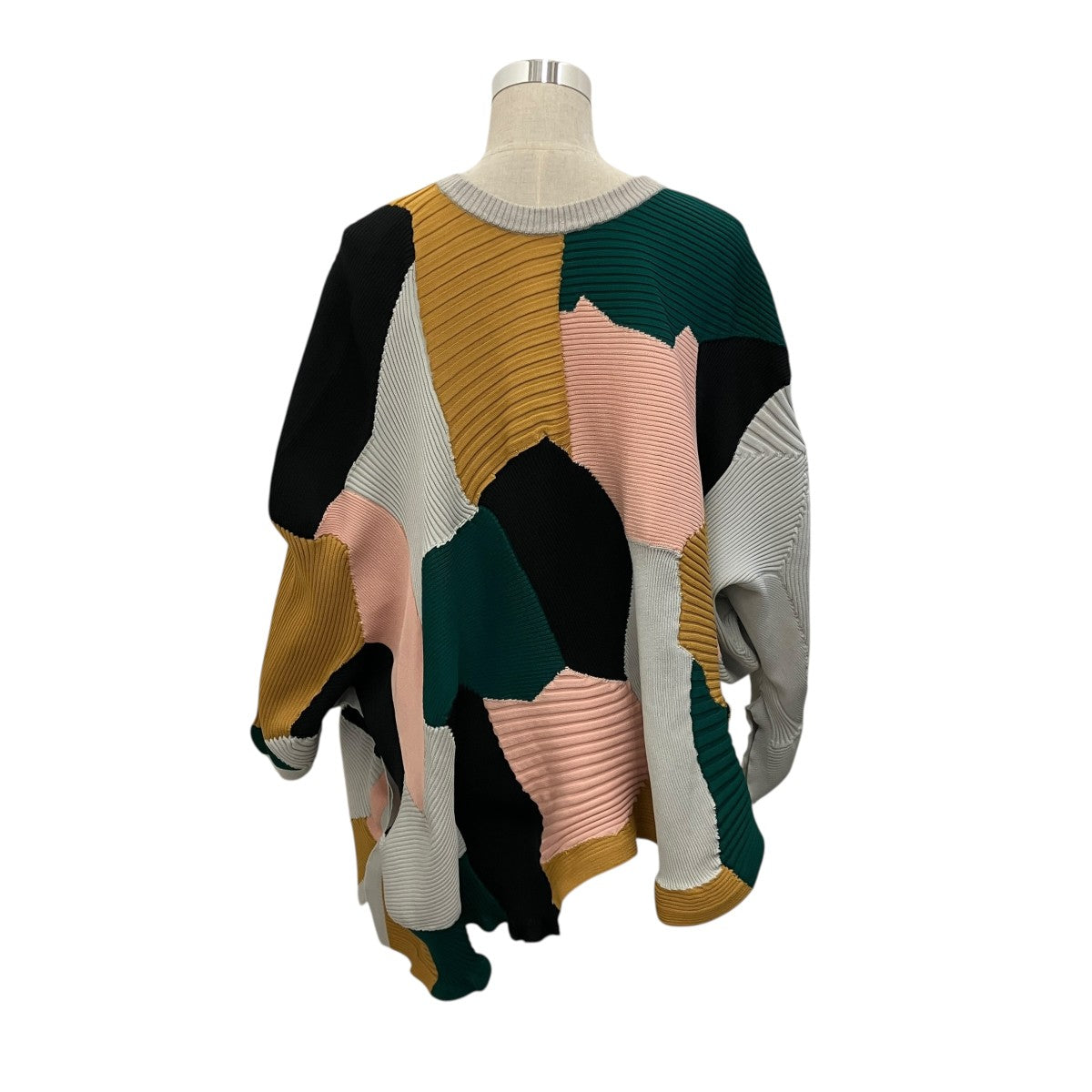 ISSEY MIYAKE 【KONEKONE】変形ニットIM03KN269 古着・中古-2枚目のアイテム画像