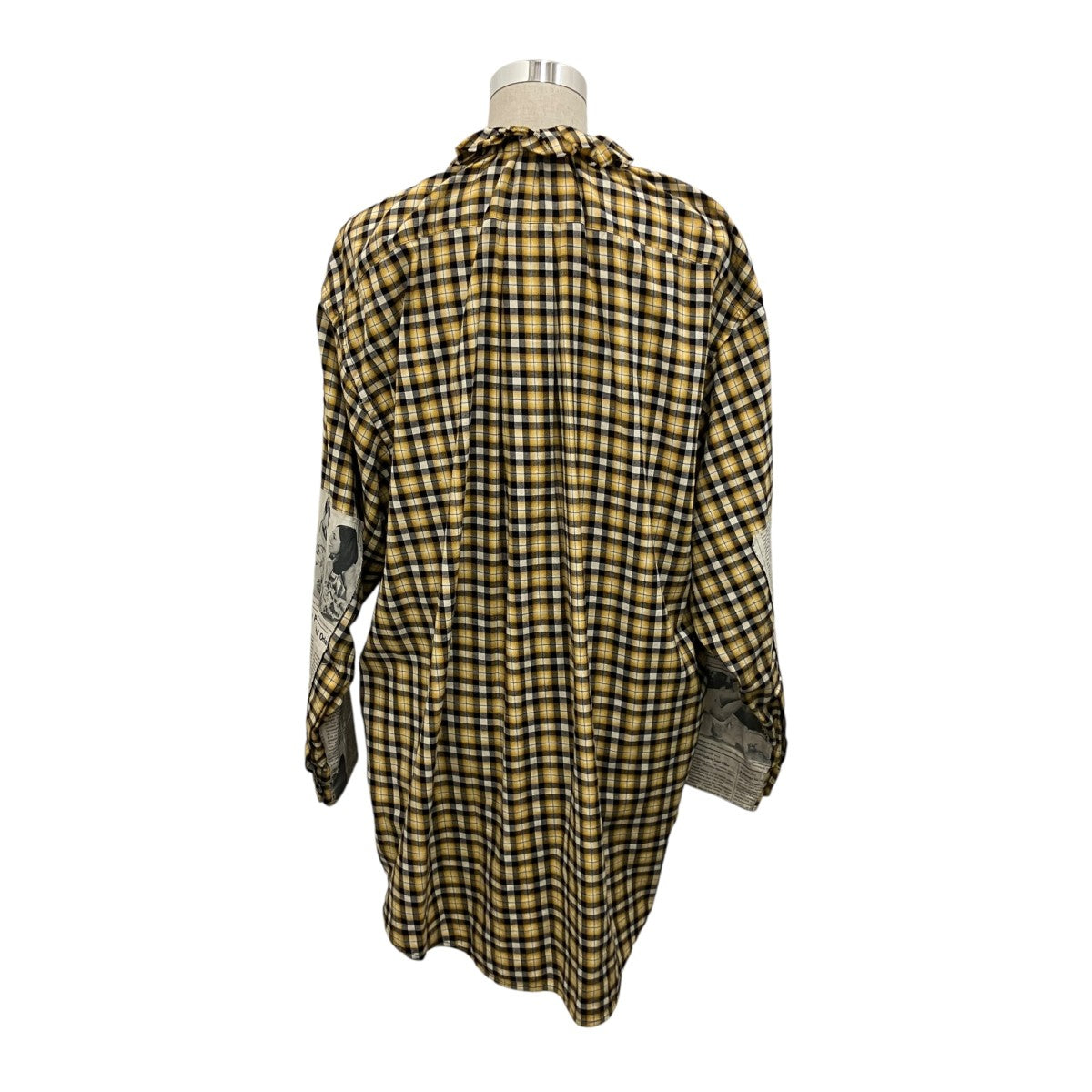 BALENCIAGA ニュースペーパーチェックシャツ528697 古着・中古-2枚目のアイテム画像