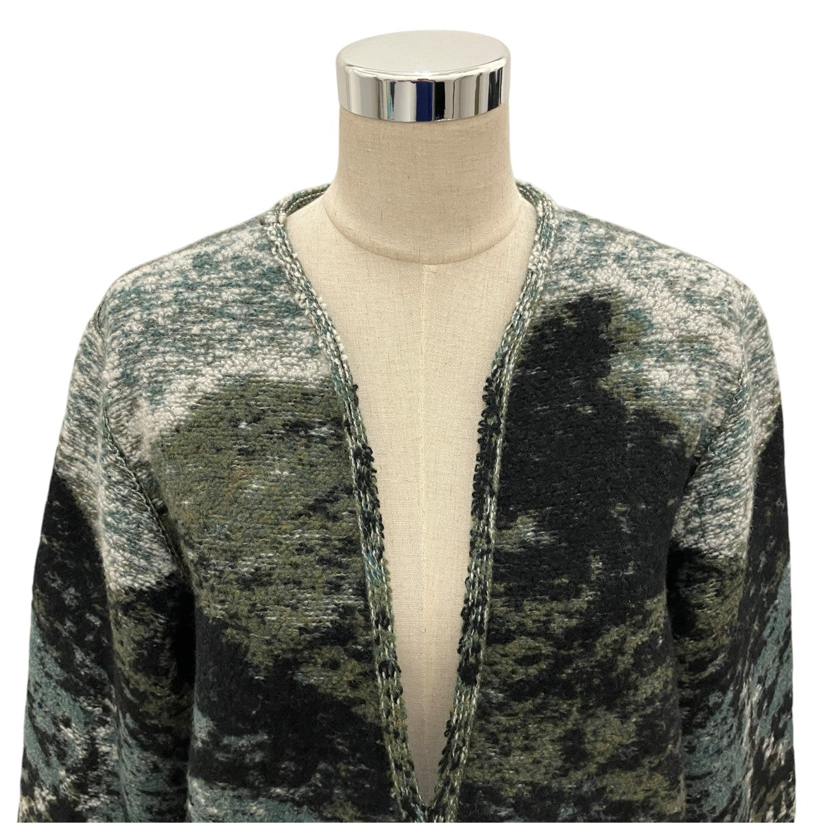mame kurogouchi 【Pile Jacquard Plunge Knit Top】ディープVネックニットトップMM26FW-KN079 古着・中古-4枚目のアイテム画像