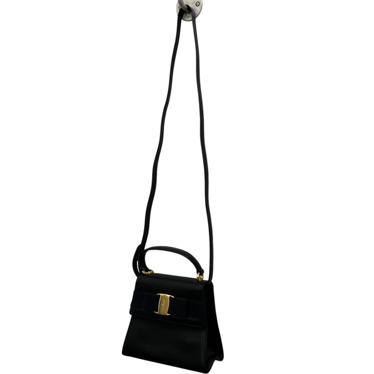 Salvatore Ferragamo 2WAYヴァラリボンバッグAT-21 古着・中古-1枚目のアイテム画像