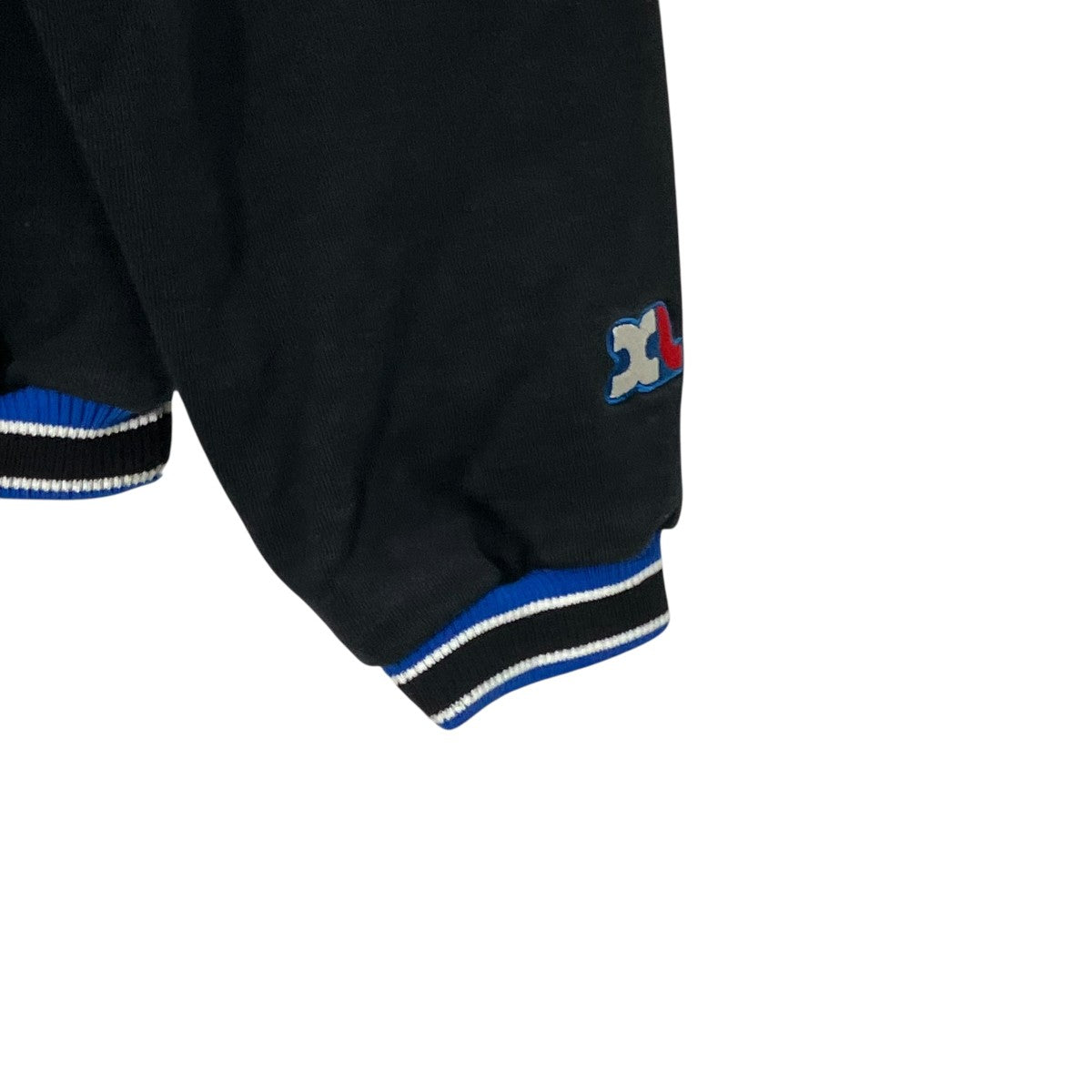 X-LARGE プルオーバースウェット101243012010 古着・中古-4枚目のアイテム画像