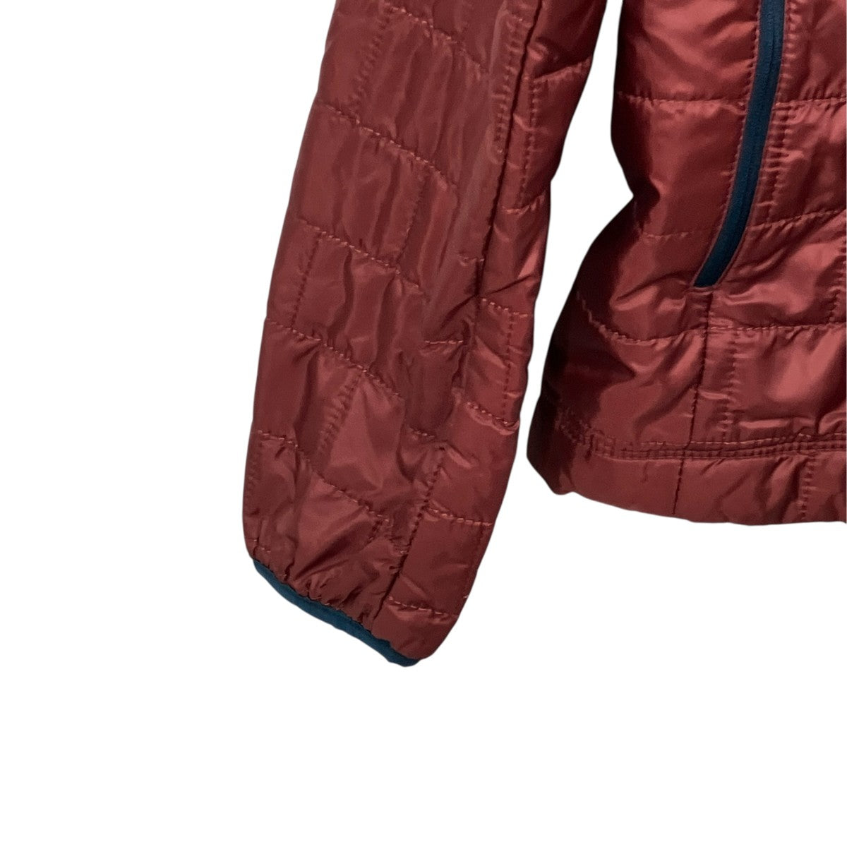 84212 Nano Puff Jacket中綿ジャケット